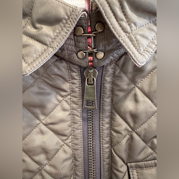 Burberry Brit Women’s Olive Green QuiltedJacket Belted Check Lining Size L - Picture 2 of 8